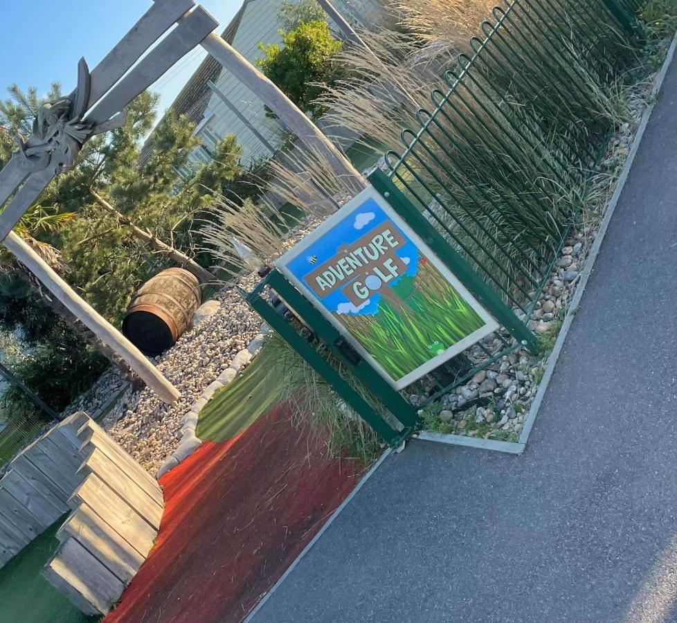 Pet Paradise Rye Exteriör bild